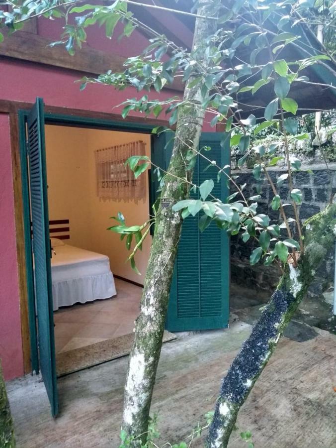 Villa Felix Suites E Chales Ubatuba Eksteriør billede